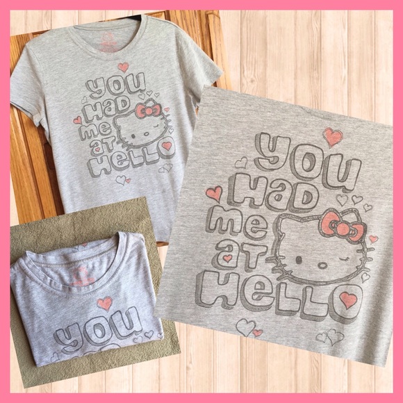 Hello Kitty Sanrio T-Shirt - Picture 1 of 3